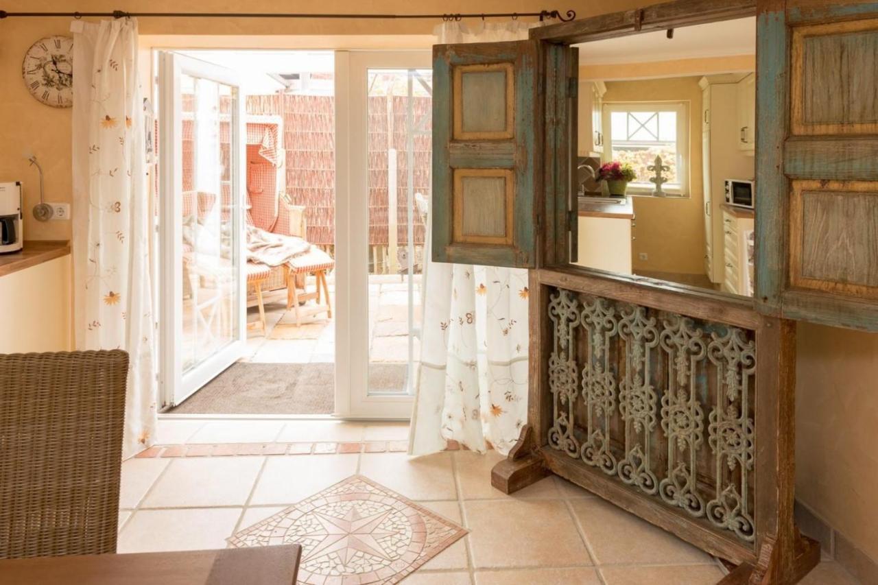 Altes Strandhus Casa Meeresbrise Scharbeutz Buitenkant foto