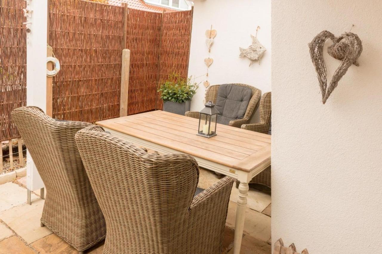 Altes Strandhus Casa Meeresbrise Scharbeutz Buitenkant foto